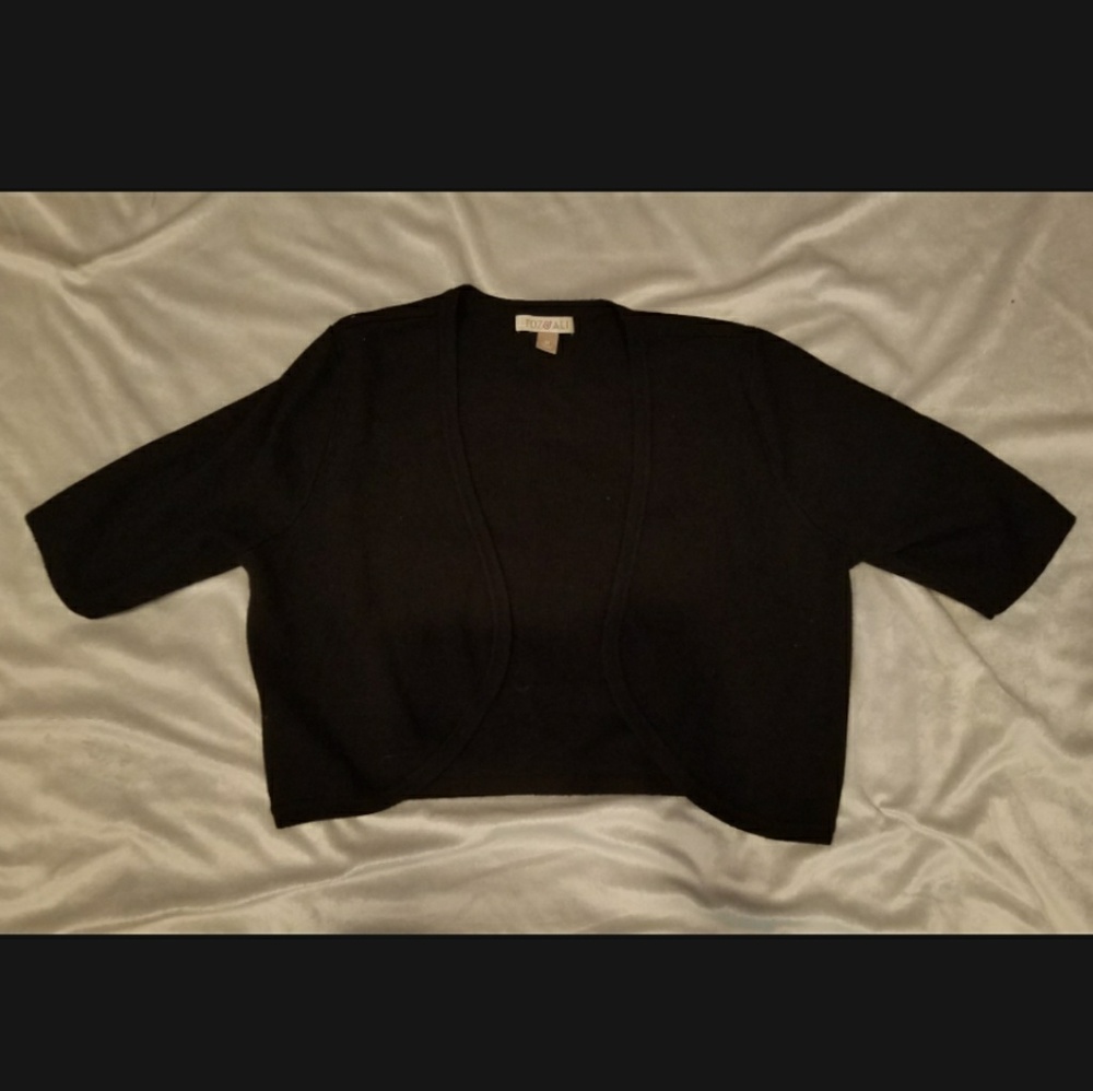CROPPED SWEATER/SHRUG